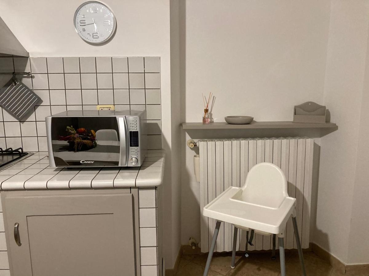Casapiedicastello Apartment Castelnuovo del Garda Bagian luar foto